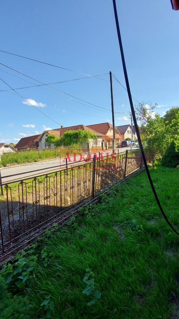 ADOMIS - predáme zrekonštruovaný rodinný dom 3izbový, Kráľovce, iba 13 km z Košíc.