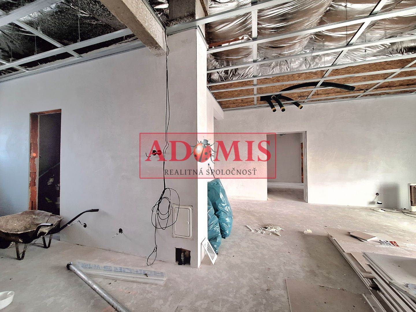 ADOMIS - Predám 4izbový HOLODOM 120m2, pozemok 648m2,2x kúpeľňa,Ruskov, len 15min z Košíc