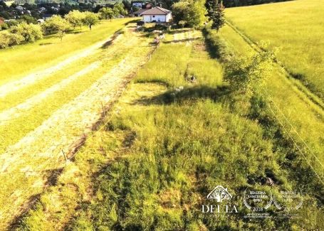 Snečný pozemok 1618 m2 pre rodinné domy Banská Bystrica-Kynceľová