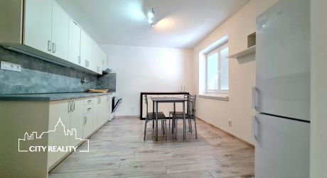 Ponúkame Vám na prenájom 2. izb. byt, 59 m², ul. Partizánska, Handlová