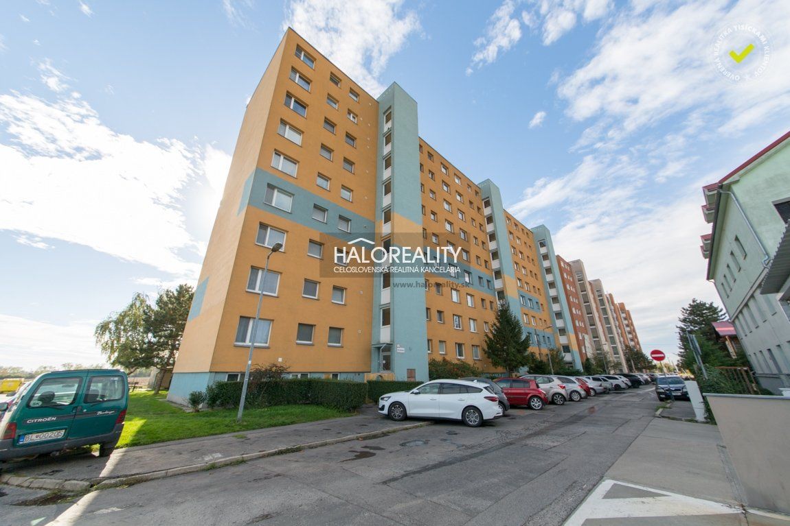 HALO reality - Predaj, štvorizbový byt Bratislava Rača, Východné, Na pasekách - EXKLUZÍVNE HALO REALITY