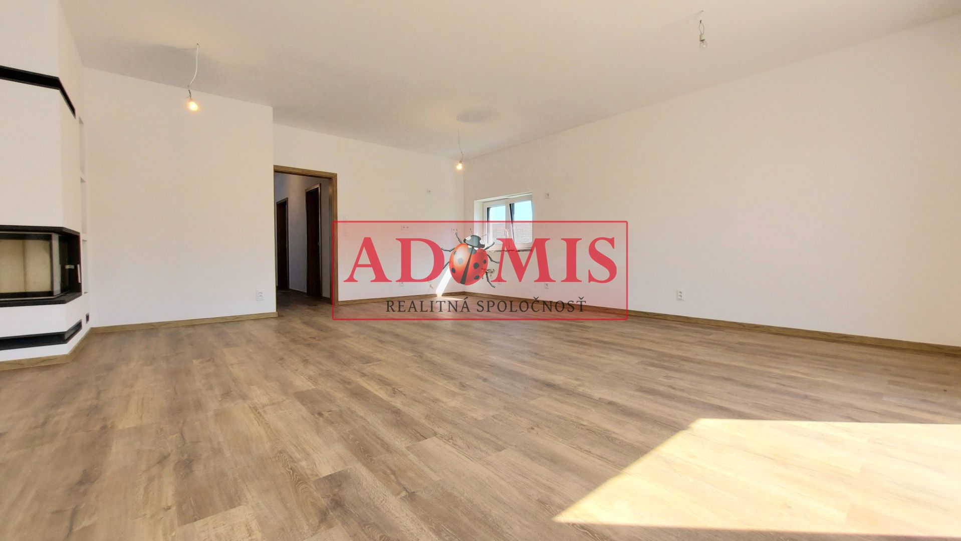 ADOMIS - predáme 5izbový nadštandardný RD 2podlažný kompletne dokončený, 2x kúpelňa,kolaudácia,131m2,parking,záhradka,Košice - Krásna