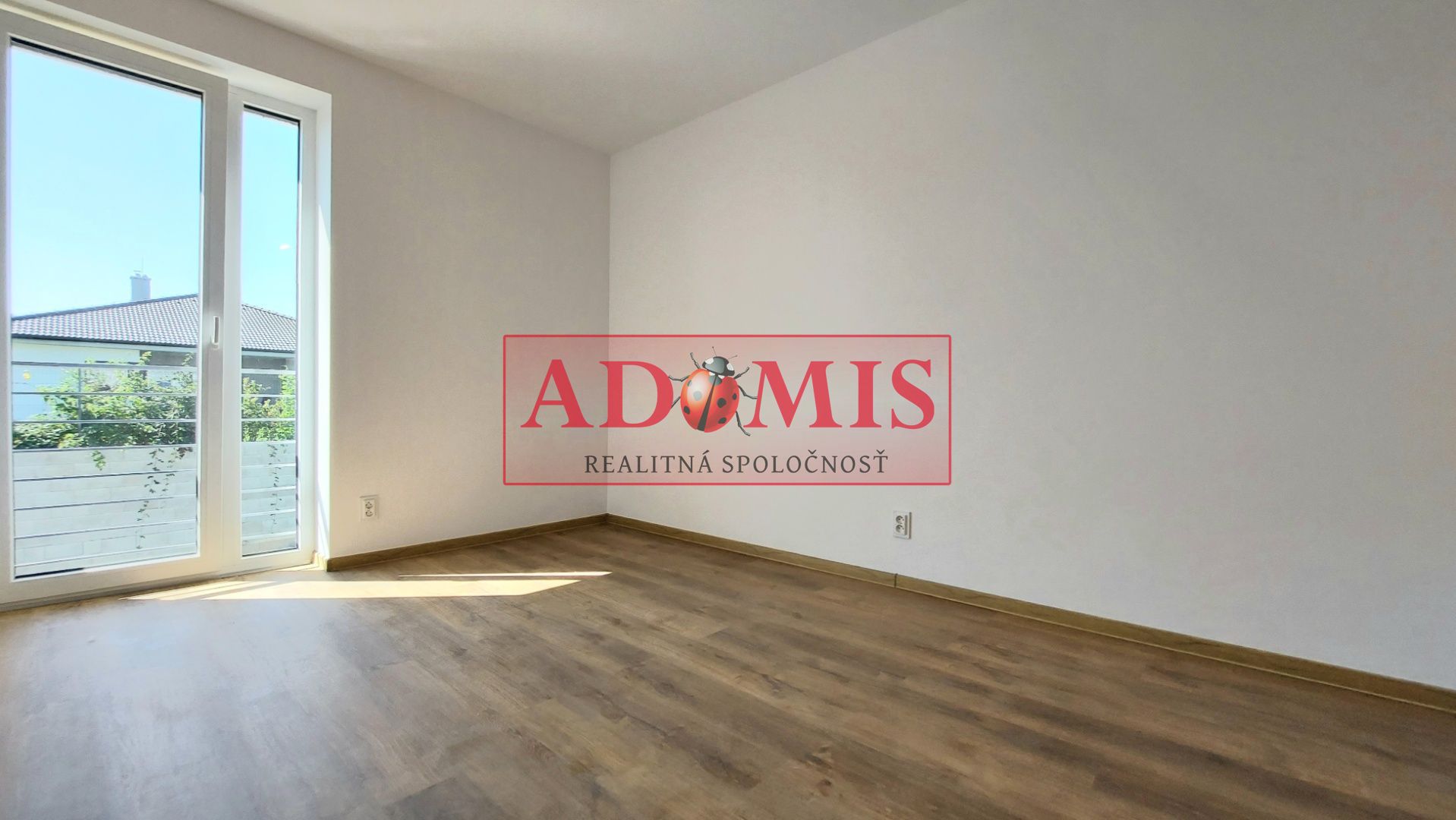 ADOMIS - predáme 5izbový nadštandardný RD 2podlažný kompletne dokončený, 2x kúpelňa,kolaudácia,131m2,parking,záhradka,Košice - Krásna