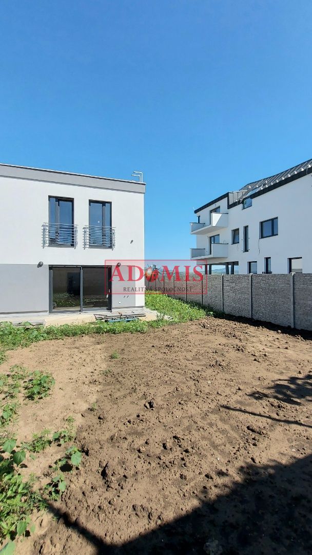 ADOMIS - predáme 5izbový nadštandardný RD 2podlažný kompletne dokončený, 2x kúpelňa,kolaudácia,131m2,parking,záhradka,Košice - Krásna