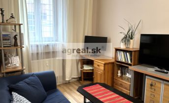 1-room apartment on Medená Street in City Centre