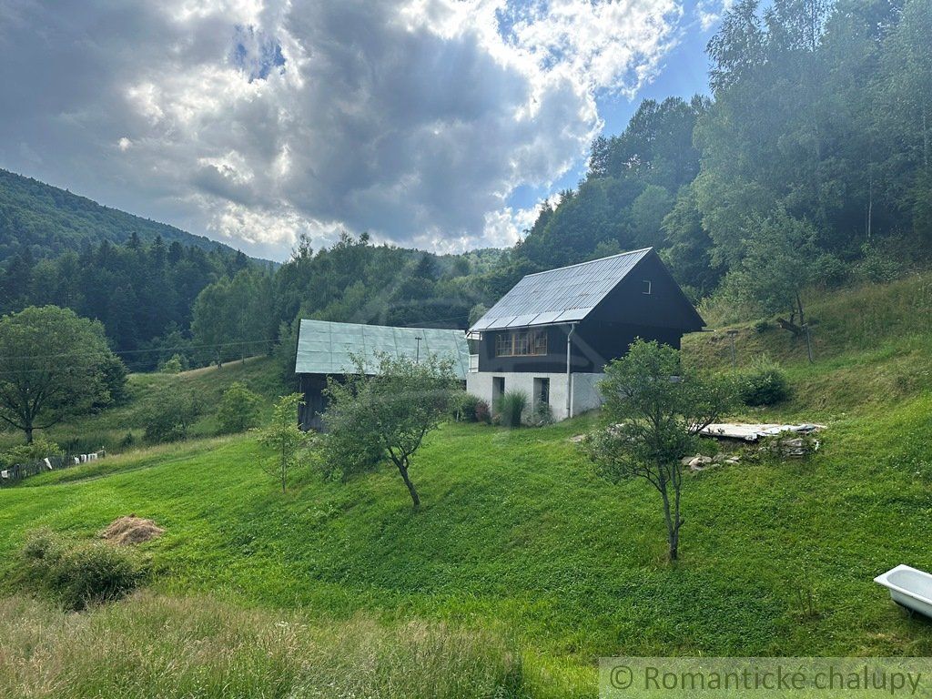 Drevenička na polosamote s pekným výhľadom Utekáč