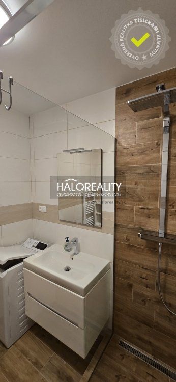 HALO reality - Prenájom, trojizbový byt Galanta, Hlavná - GALAXIA