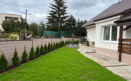 Zrekonštruovaný RD s 2 bytovými jednotkami a 551 m2 pozemkom v Melčiciach-Lieskovom