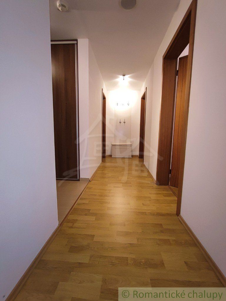 Trojizbový apartmán na Donovaloch s výhľadom do prírody