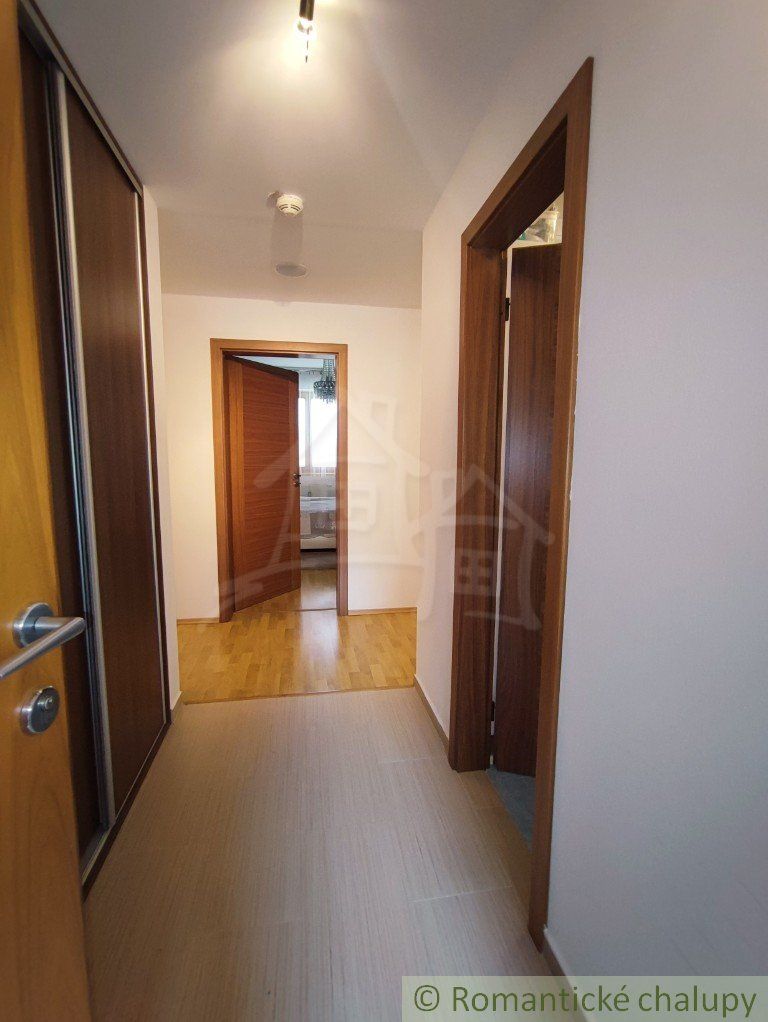 Trojizbový apartmán na Donovaloch s výhľadom do prírody