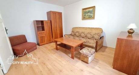 Ponúkame Vám na prenájom zariadený 1. izbový byt, 28 m2, Handlová