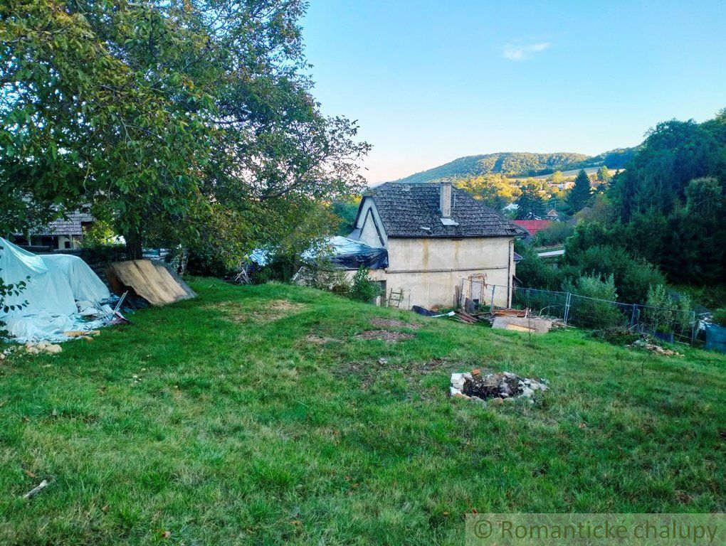 Chalúpka pod Javorinou na predaj