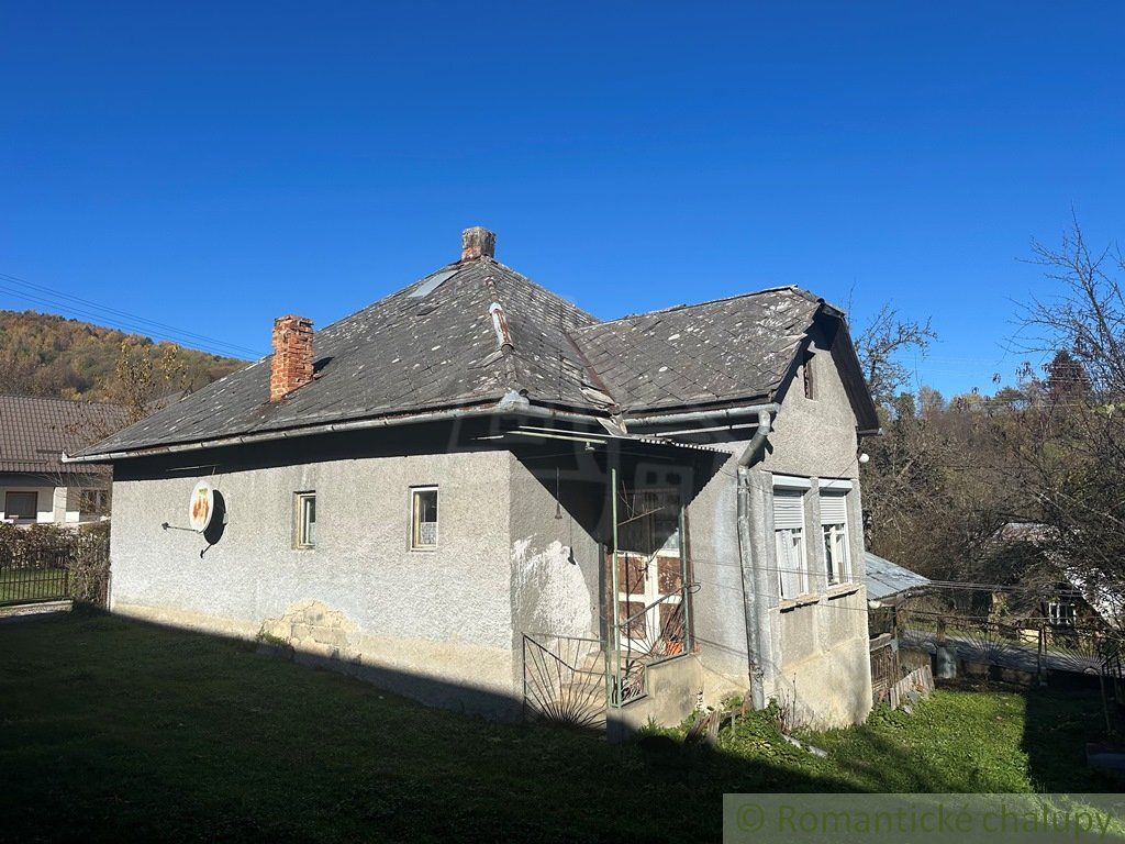 Rodinný dom-Predaj-Hrlica-20000.00 €