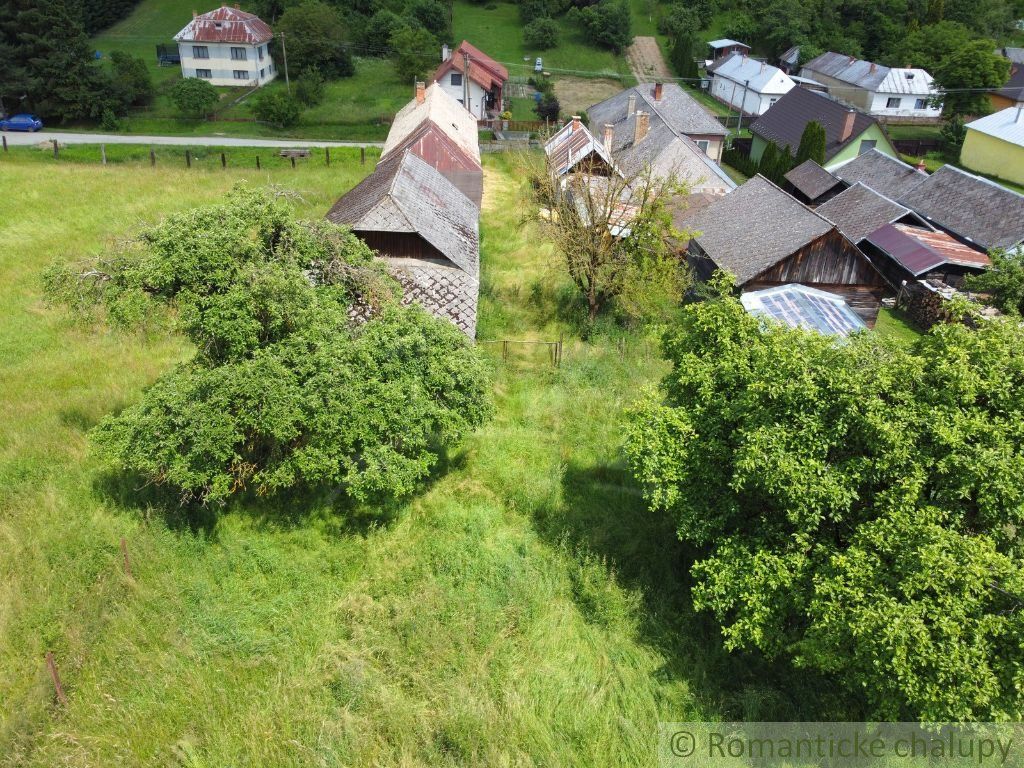 Drevenica na predaj s veľkým- 32 árovým pozemkom