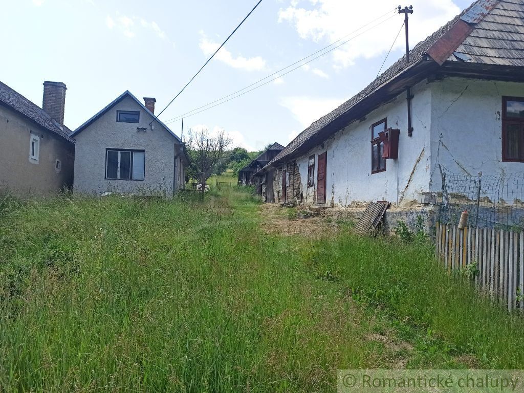 Drevenica na predaj s veľkým- 32 árovým pozemkom