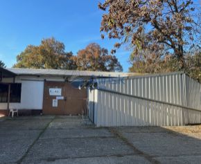 Obchodný alebo skladový priestor 171m2 do prenájmu