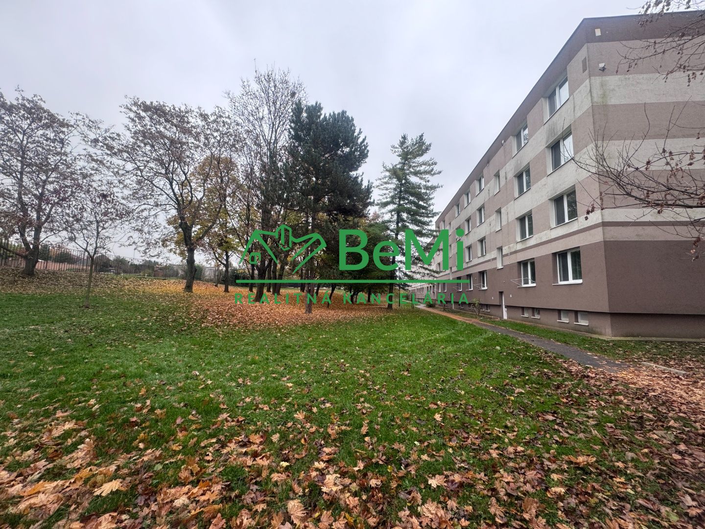 4 izbový byt, Chrenová - čiastočná rekonštrukcia balkón, pivnica