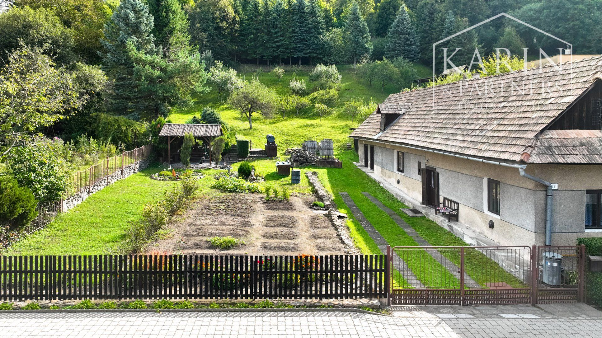 Pekný stavebný pozemok v obci Svätý Anton o veľkosti 1300m2