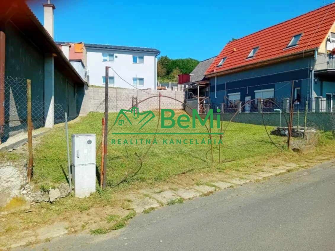 Pozemok pre RD-Predaj-Šahy-32000.00 €