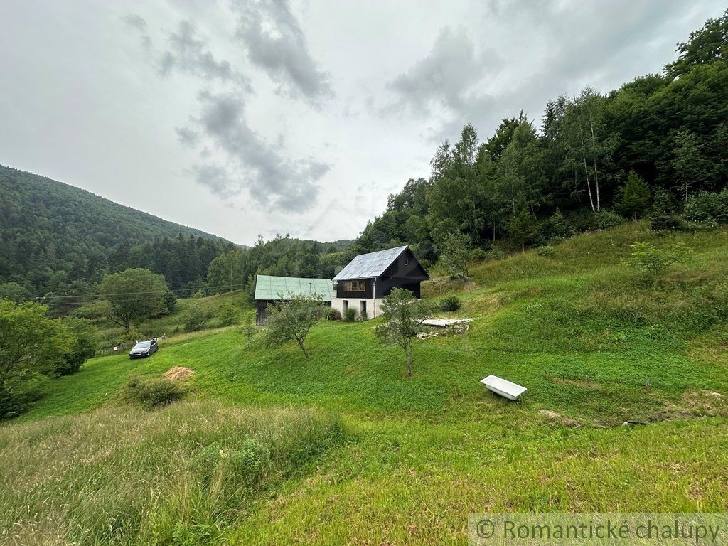 Drevenička na polosamote s pekným výhľadom Utekáč