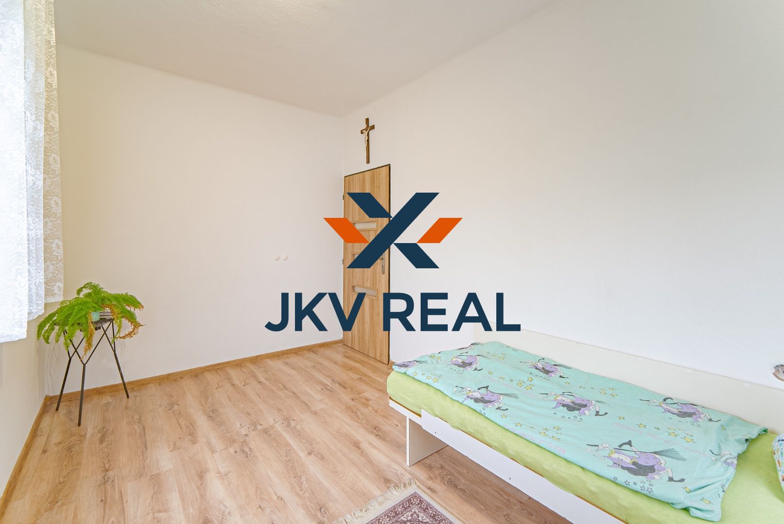 JKV REAL ponúka na predaj RODINNÝ DOM v obci Čereňany