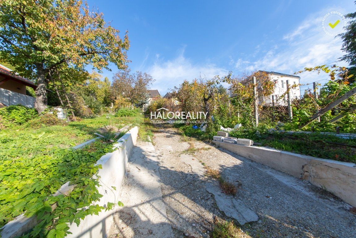 HALO reality - Predaj, rodinný dom Bratislava Nové Mesto, Vinohrady, pozemok vhodný na malopodlažnú výstavbu - EXKLUZÍVNE HALO REALITY