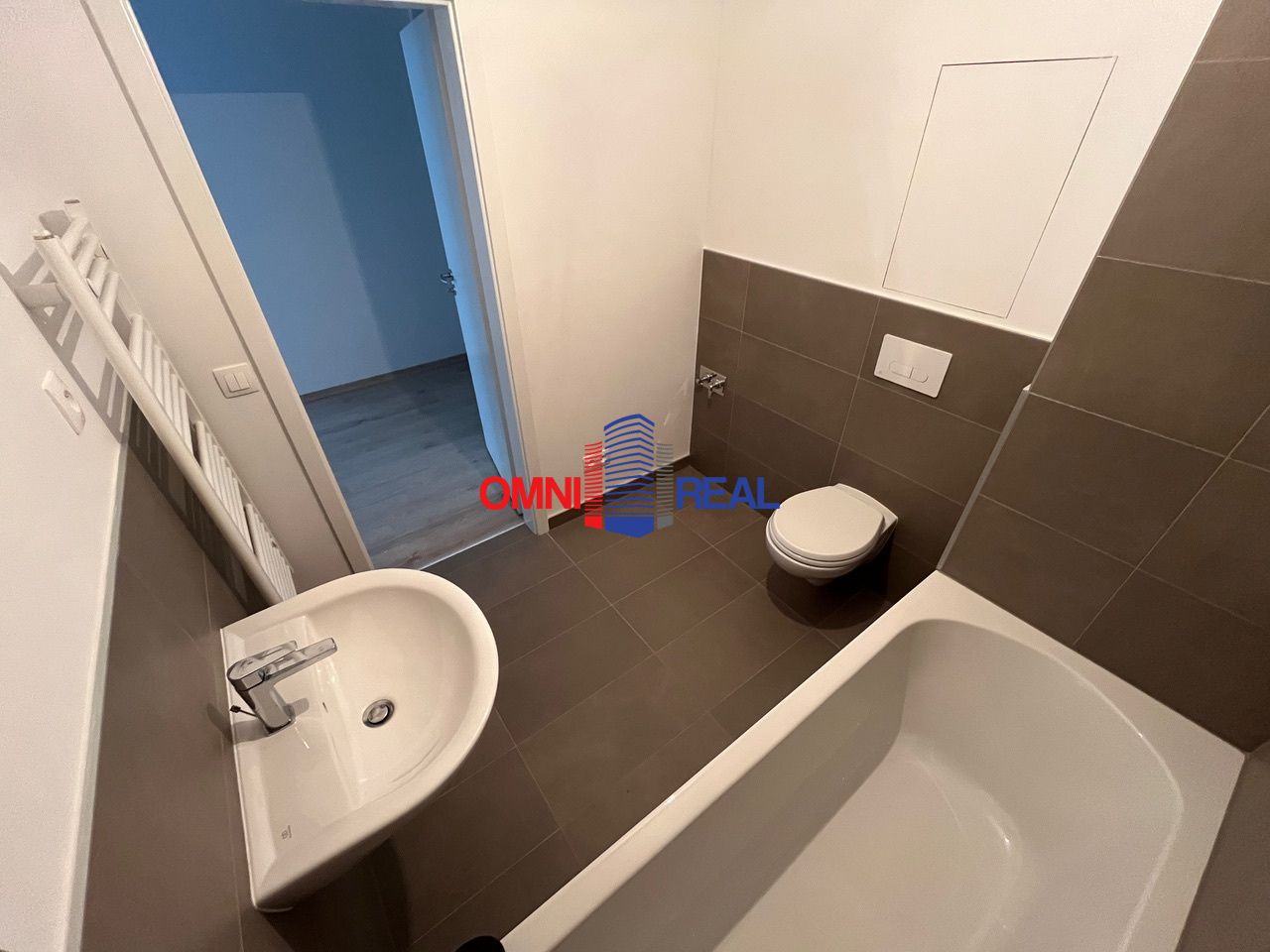 2 izbový byt – Ovocné sady G, Ivanská cesta - 48,5 m2, balkón, 2/6