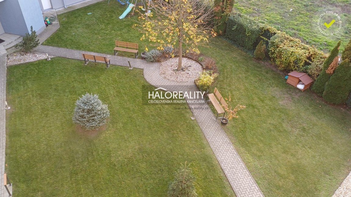 HALO reality - Predaj, trojizbový byt Komárno, s garážou, v lukratívnej lokalite