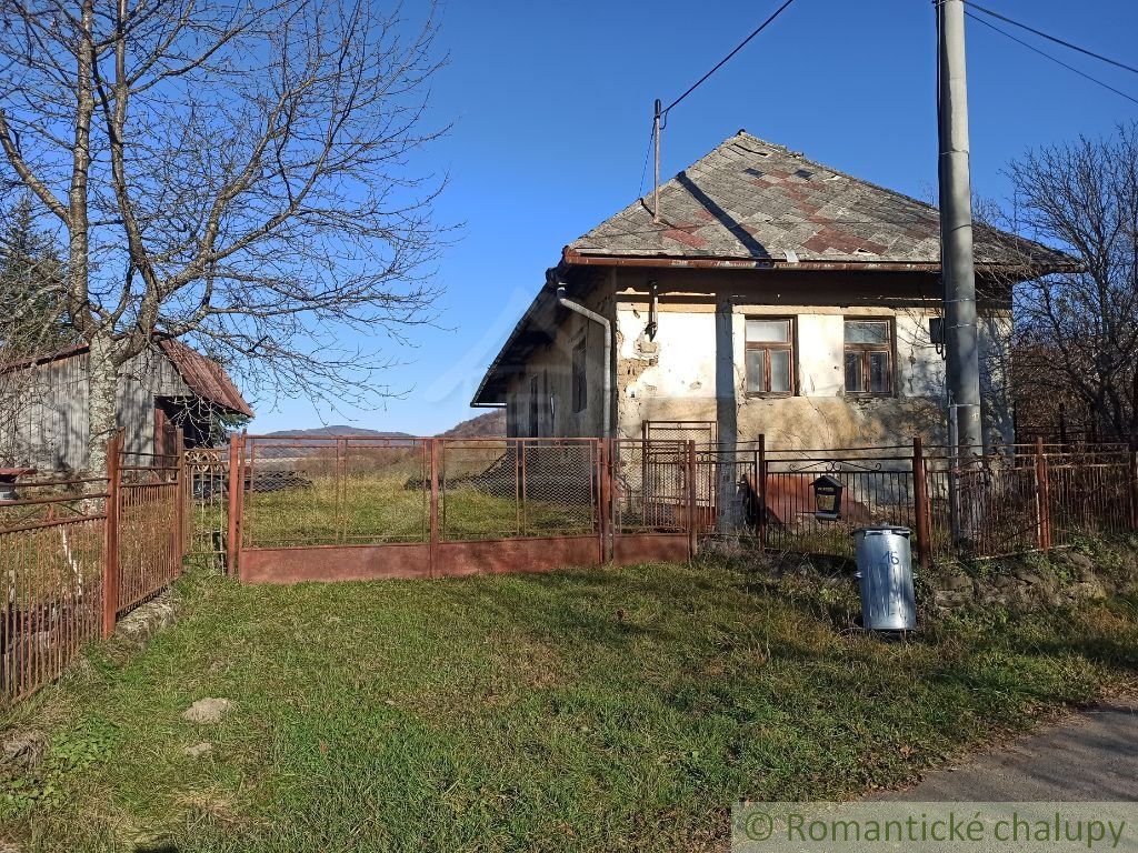 Na predaj vidiecky dom pri Snine s veľkým pozemkom - 51 árov