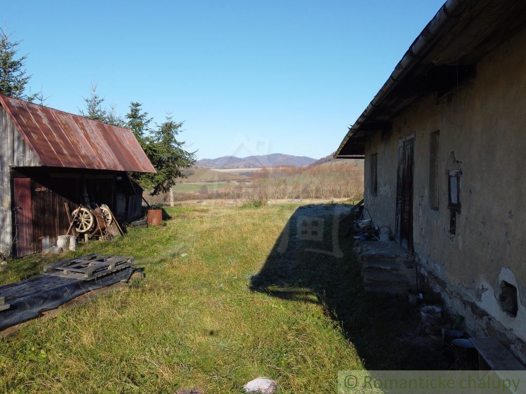 Na predaj vidiecky dom pri Snine s veľkým pozemkom - 51 árov