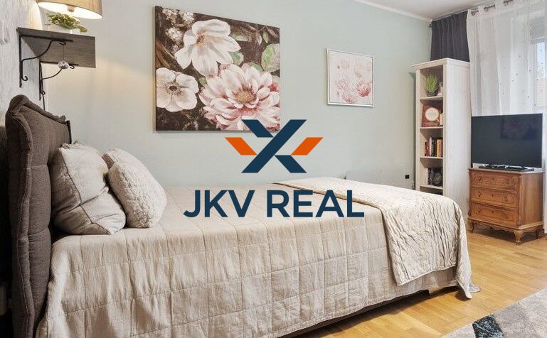 JKV Real ponúka na predaj pekný poschodový rodinný dom, Malé Leváre