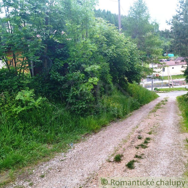 Pozemok so starým domčekom, Jarabina - znížená cena!