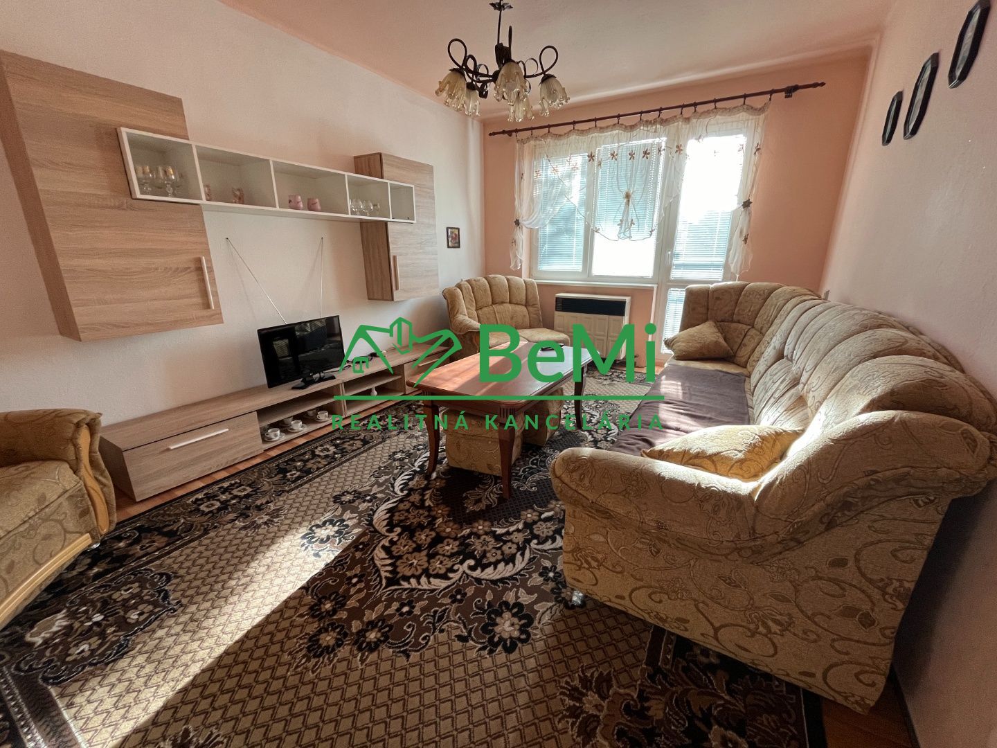 Iný-Predaj-Malé Kozmálovce-64800.00 €