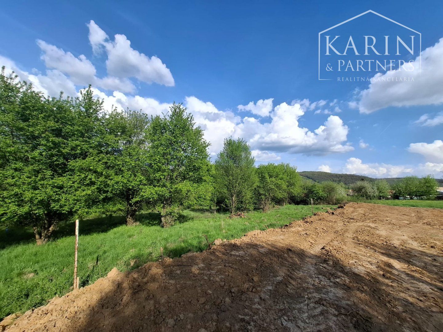 Pozemok určený na výstavbu 1750 m2 blízko kúpeľného mesta Dudince