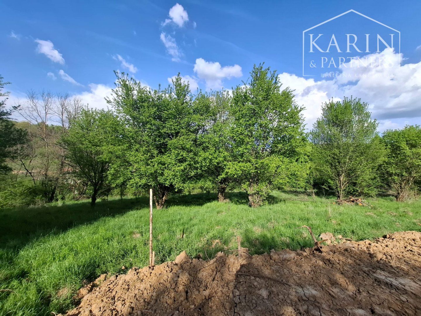 Pozemok určený na výstavbu 1750 m2 blízko kúpeľného mesta Dudince