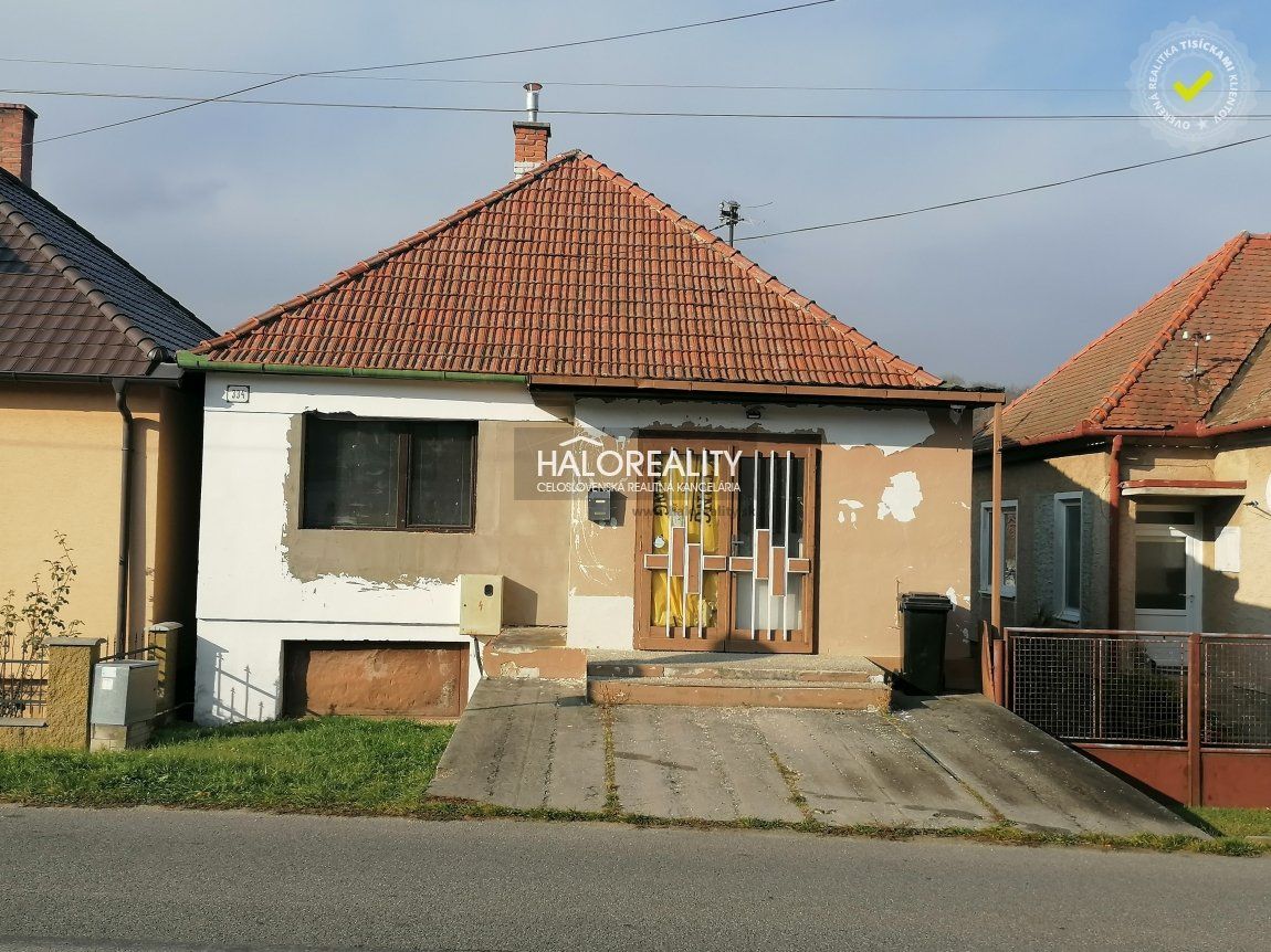 Rodinný dom-Predaj-Hostie-52000.00 €