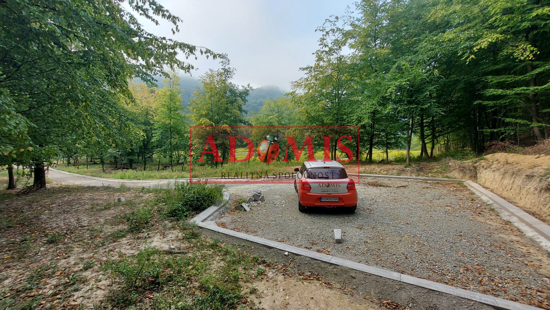 ADOMIS - Predám stavebný pozemok č.1 600m2  Kysak,uprostred prírody na výstavbu chaty,chalupy