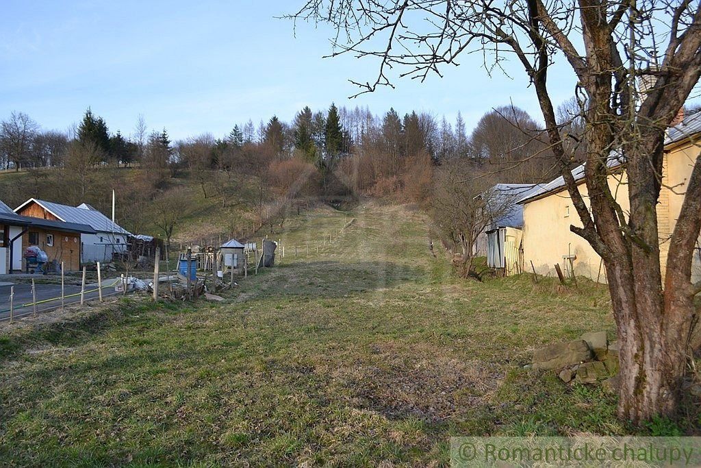 Pozemok 10 minút od Stropkova - 20árov