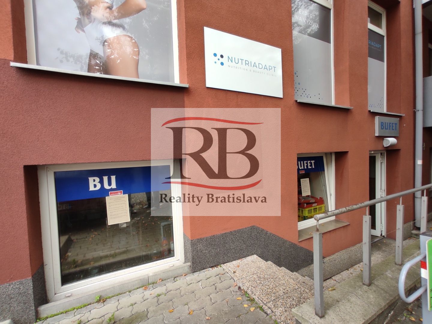 Obchodno-reštauračný priestor na Záhradníckej ulici na PREDAJ, RUŽINOV – Bratislava 2