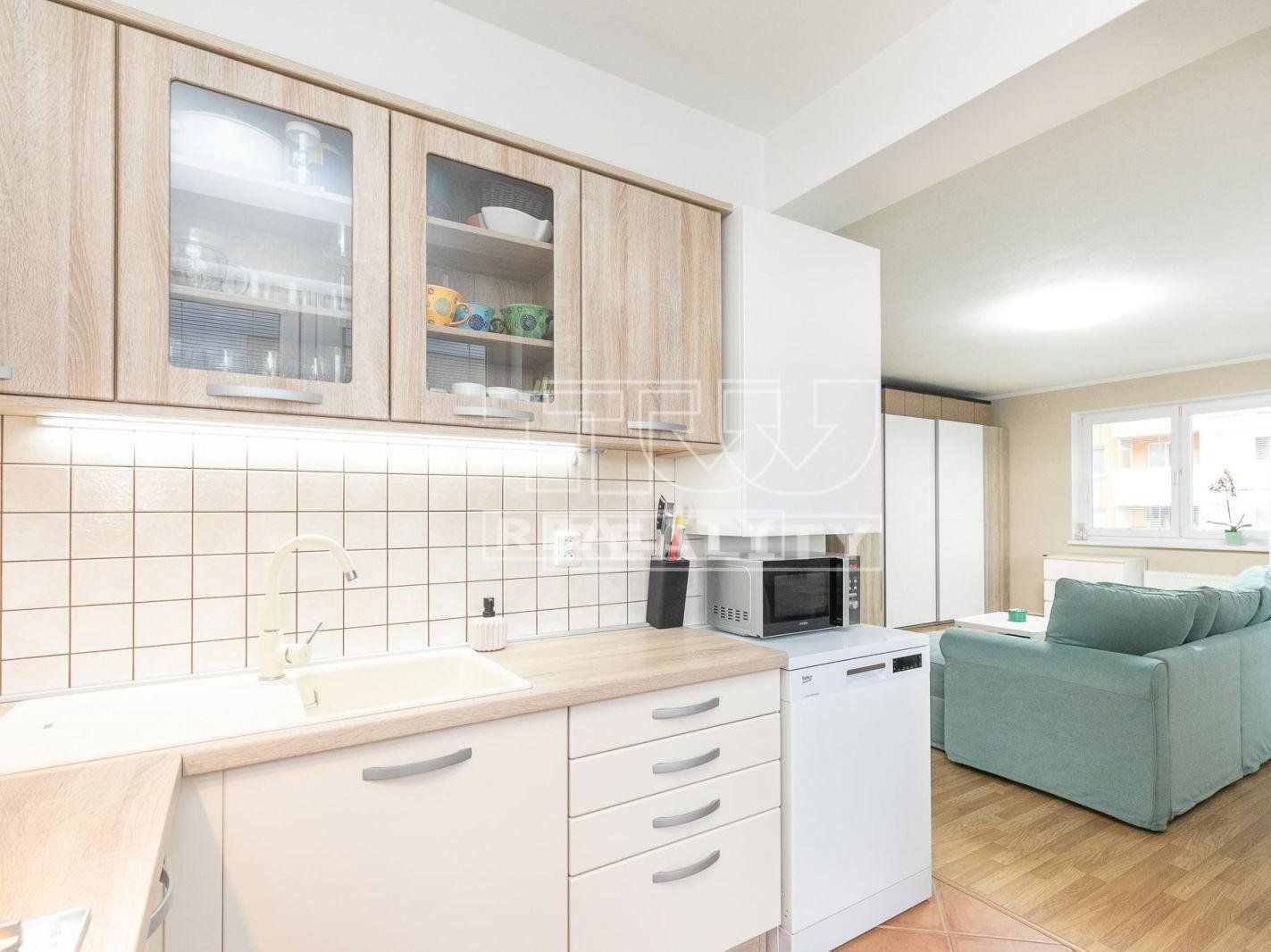 Na predaj 3 izbový moderný byt, 84 m2