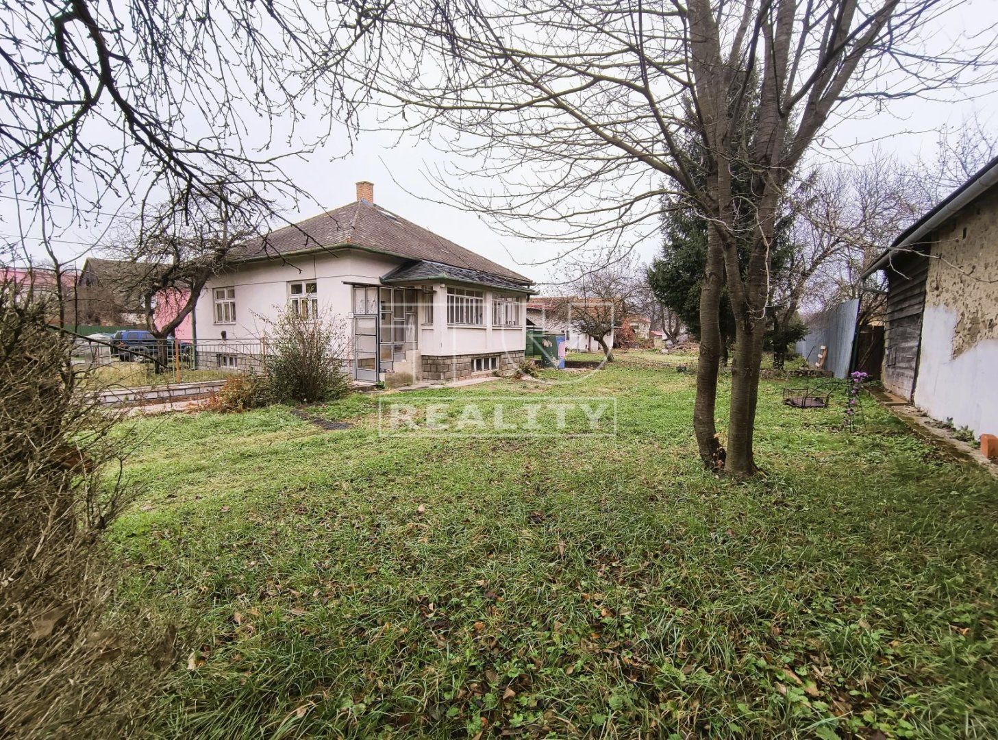 Rodinný dom, Záhradné, Prešov 10 min., pozemok 2949 m2