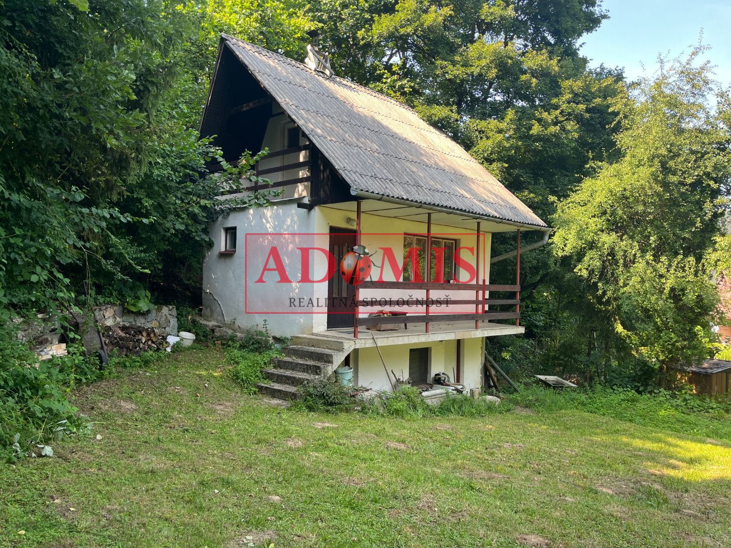 ADOMIS - predám murovanú chatu so záhradou, Sokoľ - Košice - okolie.