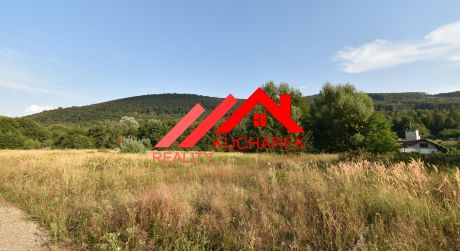 Kuchárek real: Predáme  pozemky   v Horných Orešanoch  29.803m2 na priemysel.