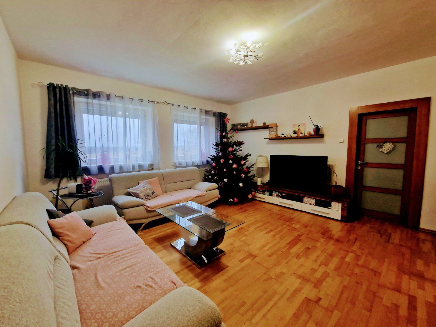 Na predaj výnimočný 6-izbový rodinný dom v obci Rudník, Košice - okolie