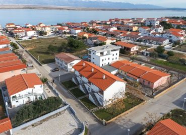 Dvojizbový byt 73 m², výhľad na more, 80 m od pláže, Vir, Zadar