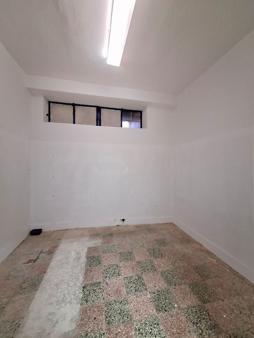 ADOMIS - Prenájom obchodných priestorov 227m2 Buzulucká ulica, OC Latorica Košice, sídlisko Dargovských hrdinov.