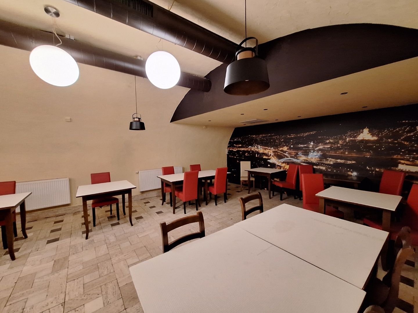 ADOMIS - Prenájom priestorov 382m2 - bývalá reštaurácia Gruziňák, vchod Hlavná aj Bačíkova ulica, Košice centrum