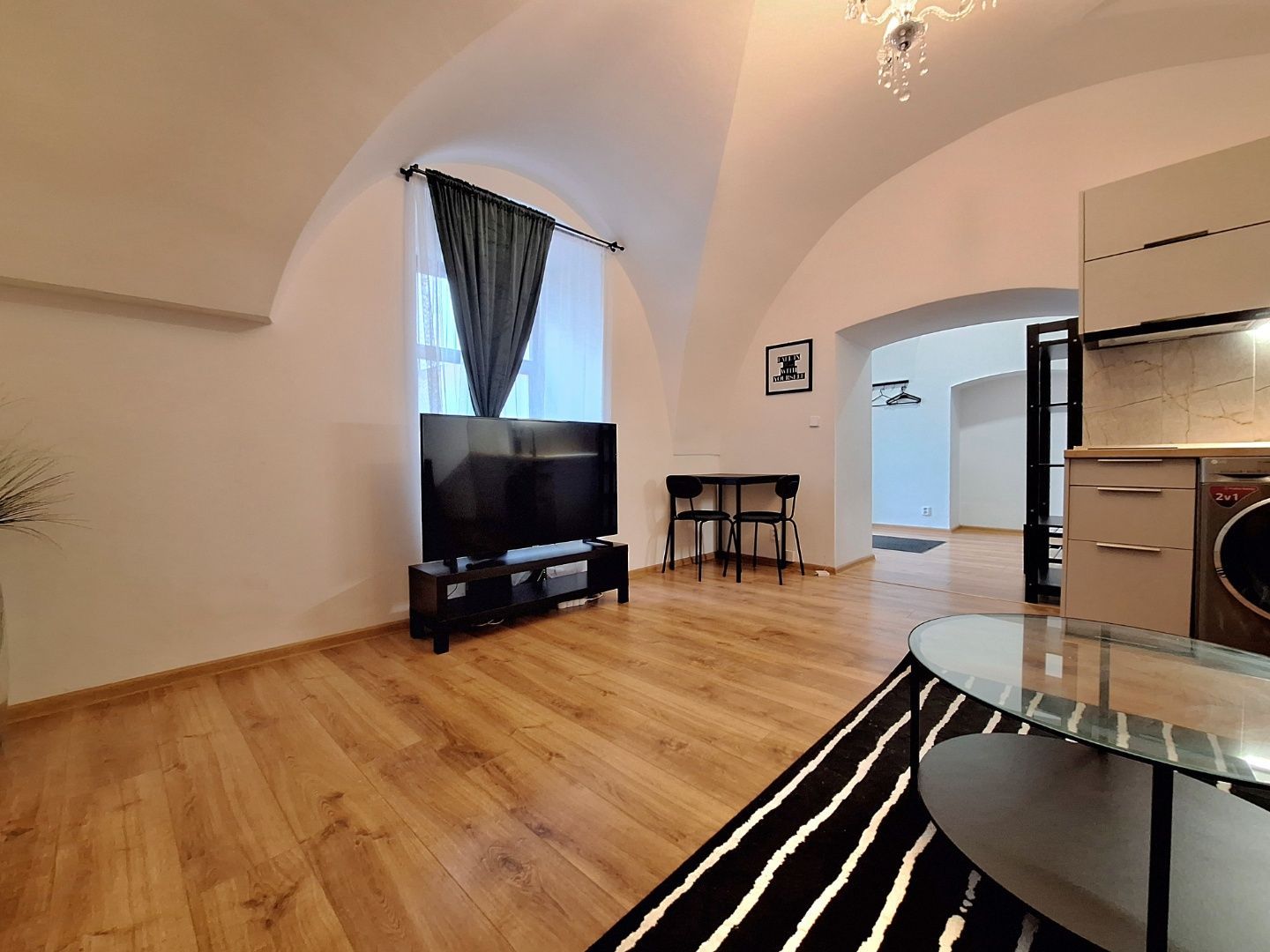 ADOMIS - predáme nebytový priestor bezbariérový 44m2 v historickom centre, Hlavná ulica, neďaleko OD Urban Košice.