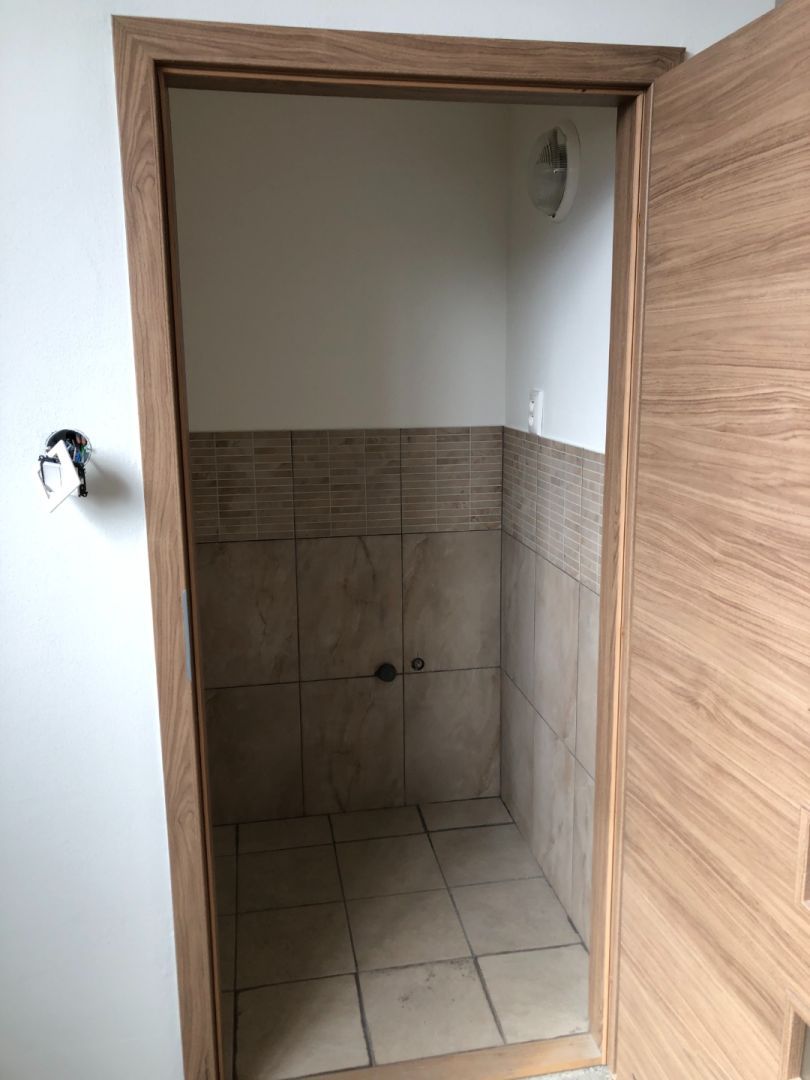 ADOMIS - Prenájom priestorov 100m2, kompletné IS, samostatné kúrenie, Čaňa