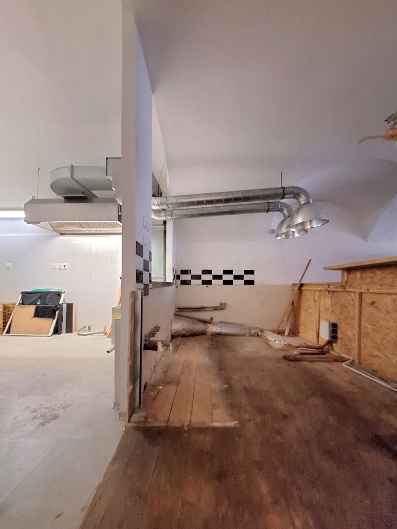ADOMIS - predáme nebytový priestor 99m2 v historickom centre, Kováčska ulica, neďaleko Dómu Sv. Alžbety